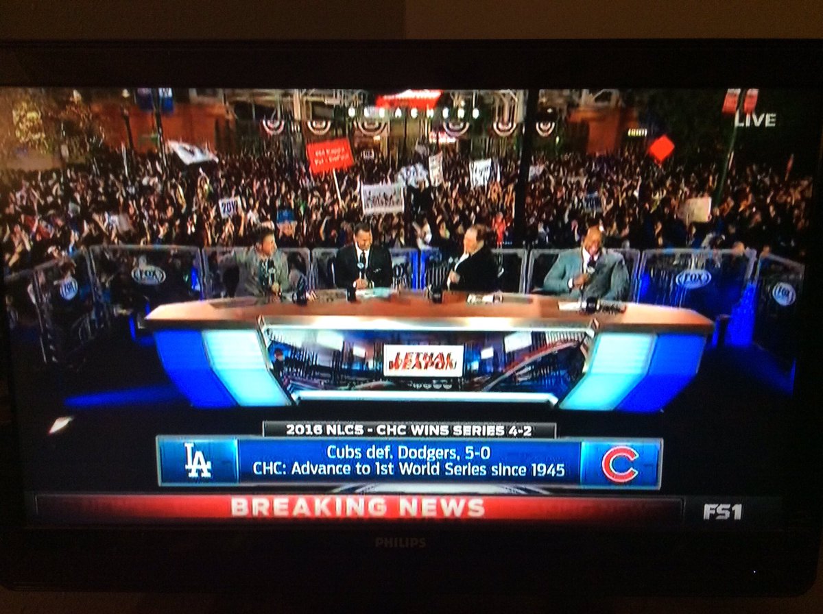 DannyLeBlanc24's tweet photo. Congrats @Cubs #WorldSeriesBound v @Dodgers #NLCS2016 #WorldSeries2016  @FS1 been 71 years since World Series appearance. https://t.co/KpvIhGADdW