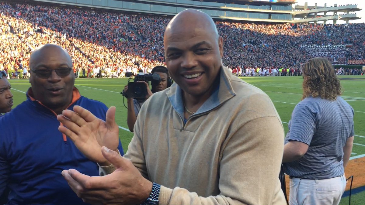 jeff_shearer's tweet photo. "It's probably one of the coolest things ever to happen to me in my life." Charles Barkley on having a statue at Auburn Arena. @AuburnMBB https://t.co/Fmg0VHv2zZ
