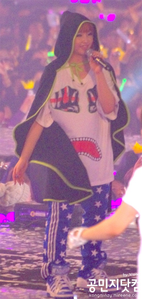 minzyhq's tweet photo. 101205 MINZY at 2010 YG Family Concert
©https://t.co/DKXBddjQtE / https://t.co/NIpsjSMCs6 https://t.co/I2G3jz111L