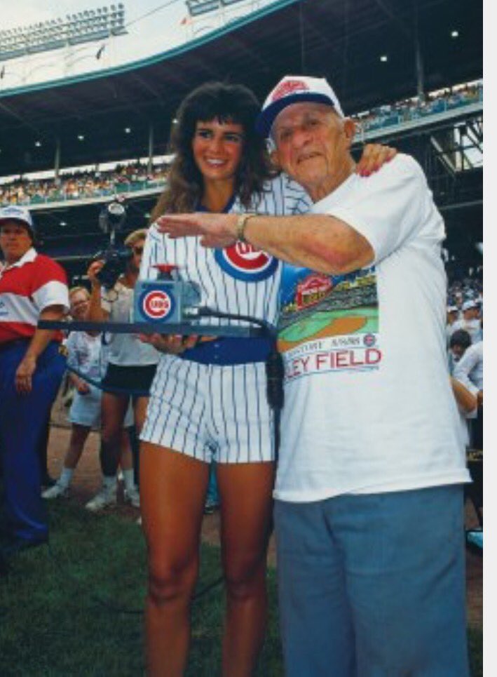 erinteevans's tweet photo. Aspiring to have my mom's old job rn 
#FlyTheW https://t.co/irVNFsz3ZD