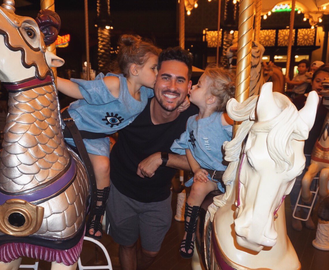 DadLife - Josh Murray - Amanda Stanton - BIP 3 - Discussion - #2 CvbKHUtUsAAb2kS