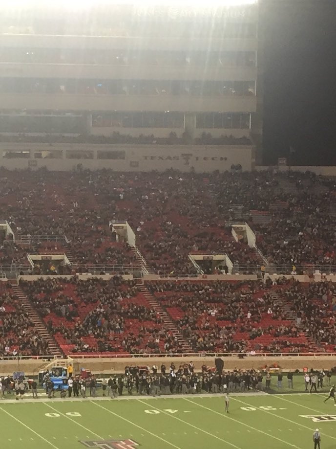 bobbie_marshall's tweet photo. Disappointed in the expensive seats #TexasTech #wreckem #stayforfour https://t.co/CMFtwFXapi