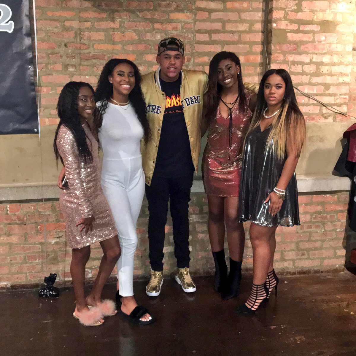 DJMikePOfficial's tweet photo. #2kdm was lit with my homie$!🔥⚡️🤘🏻 https://t.co/j6MrMT50QX