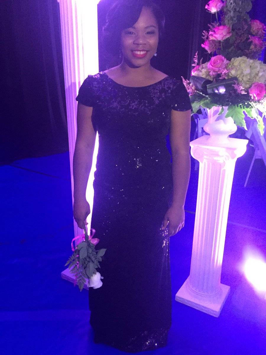 Jprincesst25's tweet photo. β¨ #DUCoronation2k16 #MissUNCF https://t.co/QNj3umxny6