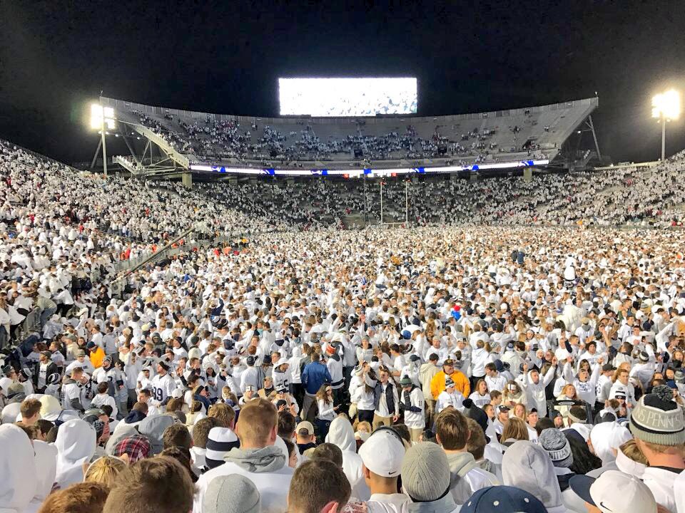 OnwardState's tweet photo. Hey. Penn State beat Ohio State. https://t.co/LcuXLFFqxj