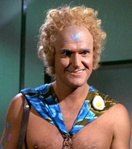 foulbayhero's tweet photo. Well, at least we know with all that fruit, he's getting a healthy dose of fibre. #keepingregular #tossatnight https://t.co/kycHkyZA1l