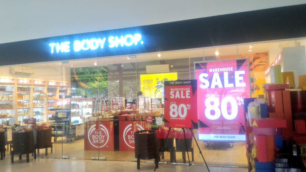 The Body Shop Indo On Twitter Our Warehouse Sale Up To 80 Off Is On Everyday At The Body Shop Ho Right Next To Hotel Santika Premiere Bintaro Visit Us This Weekend