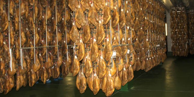 Ay el cuerpecito que se te queda cuando pasas por la C/ Madre de Dios y hueles a jamón...