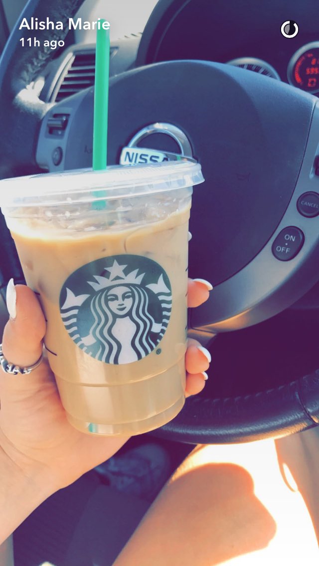 ErinCSuki's tweet photo. @ALISHAMARIE snapchat is goals.Folow her: Lidalu 💞💞💞 https://t.co/eVJjVIL5LU