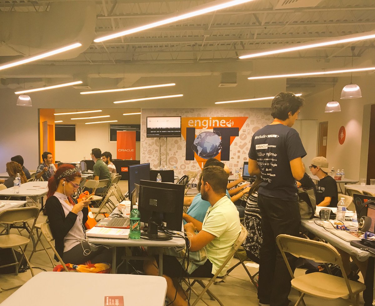 skruger74's tweet photo. #includeathon 2016 Hckathon in Puerto Rico full house 😊@IncludeGirls https://t.co/x7SaAmuqY7