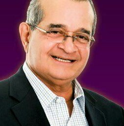KirssyCabreja's tweet photo. Que la alegría de éste día, sea la expresión constante de tu vida. Feliz Cumpleaños!  @franklinalm @LeonelFernandez. https://t.co/Jrc4JLSsFR