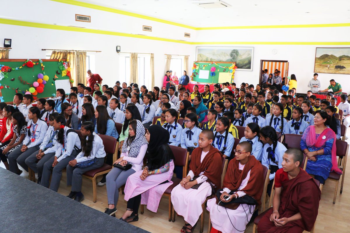 IdgcNepal2016's tweet photo. #IDGCNepal2016 #Day2 #NepalGirlSummit https://t.co/srDpMTDe2x