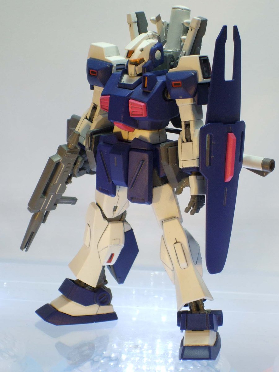 よっさん Pa Twitter Msa 003 Fxa 05d ネモ ディフェンサー その５ 頭はジム改とネモの耳 防弾板は塗装で再現 正面から見るとあんまり似てない ビームサーベルのラックはバズーカラックにしてみた Aoz Love