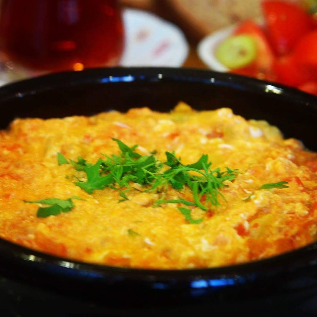 Pazar sabahları menemen bile bir başka gülümsüyor 😄😄😄