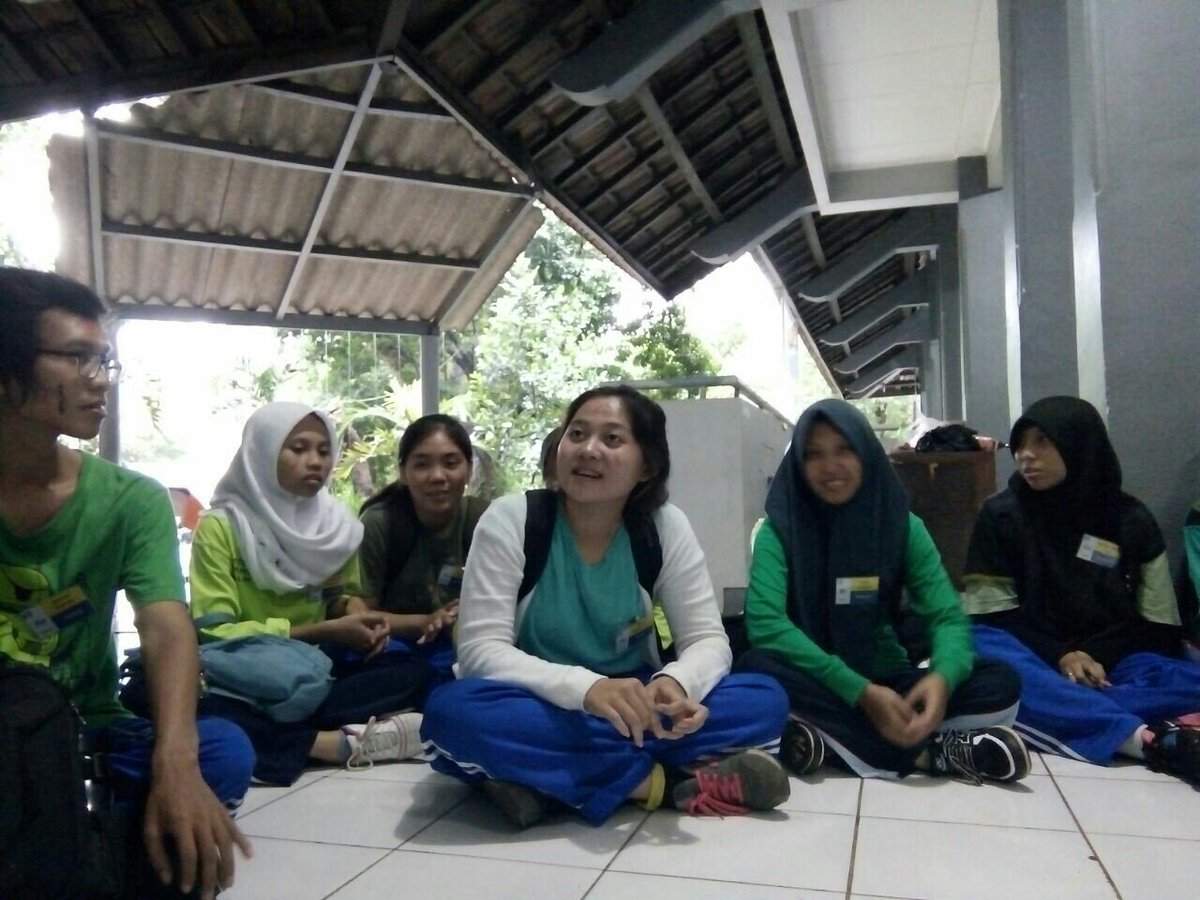 polimerization's tweet photo. telah berlangsung follow your passion polimer UNDIP https://t.co/pZUaP1eXPd