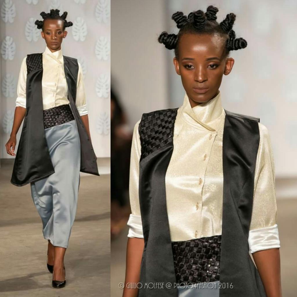 Lukwanzi_'s tweet photo. Homecoming Collection SS17 at the Kampala Fashion Week #klafw https://t.co/oFxHn7LFOh