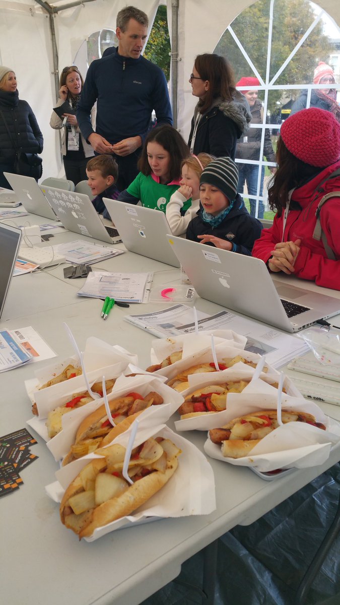 SandraMaguire's tweet image. Thanks so much to Roys Gourmet Sausages for providing lunch to @DojoCon #DojoCamp volunteers @dlrcc #CoCoMarkets #DunLaoghaire