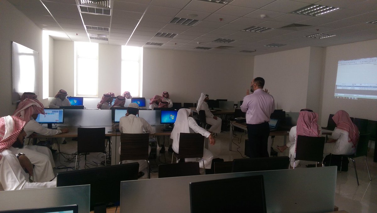 JOUF_LIB's tweet photo. محاضرة للتعرف على الطرق والوسائل المتبعة في #تخريج_الأحاديث 
لطلاب #كلية_العلوم_الإدارية_والإنسانية مقرر #الحديث_وعلومه 

#جامعة_الجوف https://t.co/96b8sbimYO