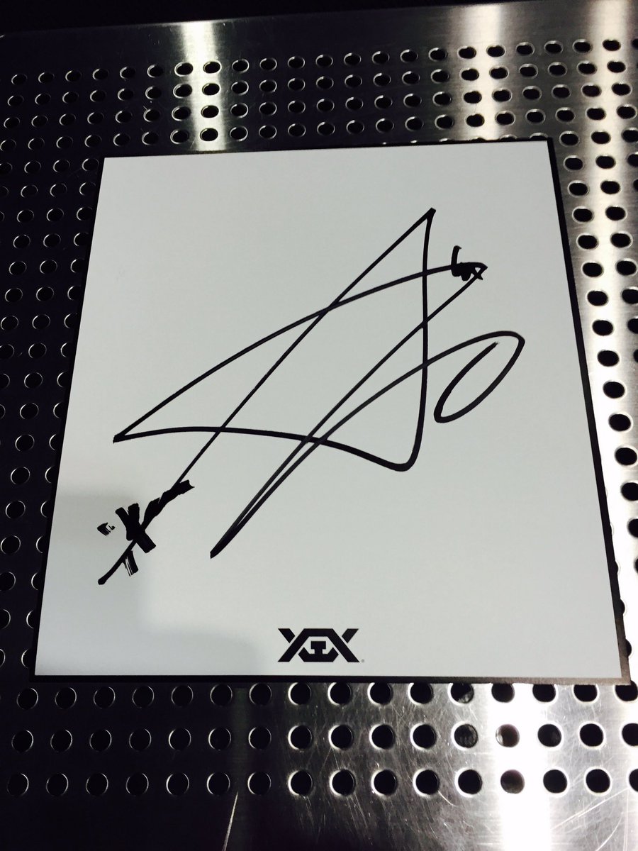 よしみん Twitterren 素敵な時間をありがとう Ikonとユニョン君 何千人とのハイタッチと握手そしてサイン会 疲れたよね そんな素振りも見せず一生懸命笑顔で話しかけてくれてありがとう 名前も呼んでくれて また 会いましょうだって 代々木行くよ Ikon