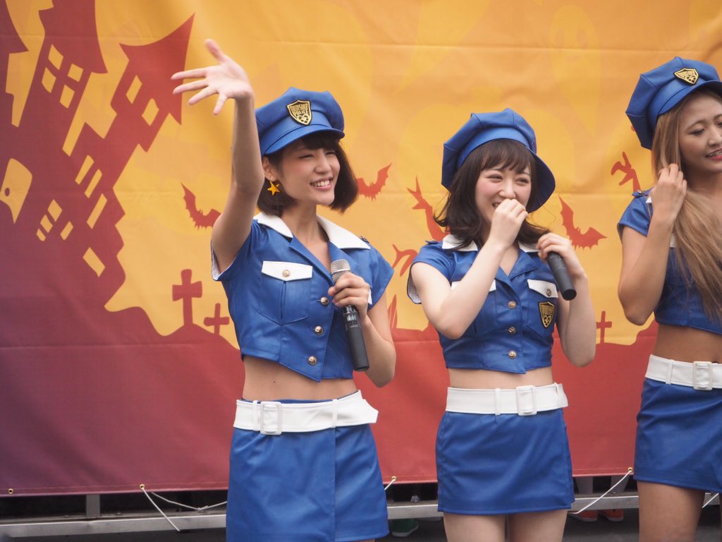 ユキポン Pan 本日の新宿アイドルフェス16の17代目ミニスカポリスのステージ みなさん可愛かった もっと前から撮れたら良かったけどwしおんさん踊りカッコ良かった 橘しおん 17代目ミニスカポリス