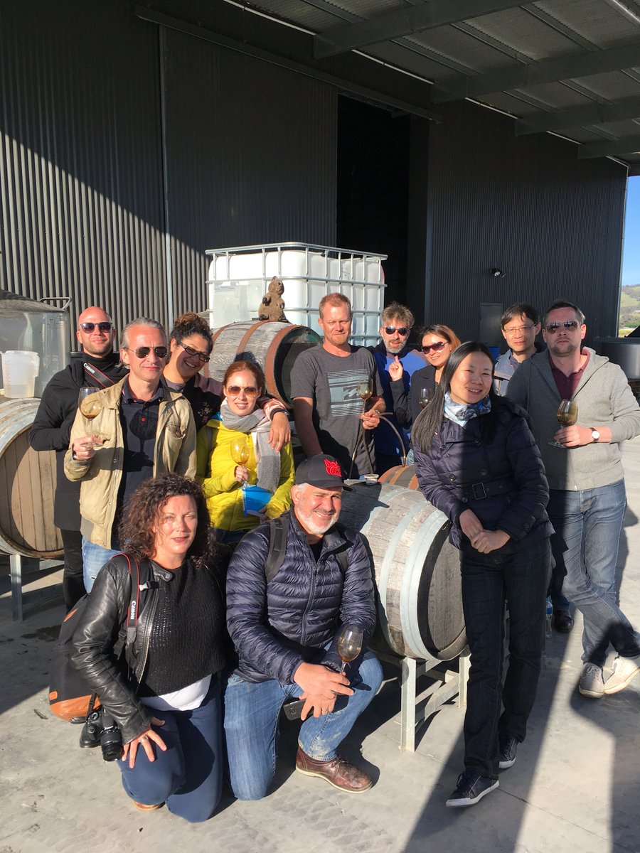 Hanging out in Pete’s shed <a href="/SpinifexWines/">Spinifex Wines</a> tasting #coolbooze @barossadirt #JBT16