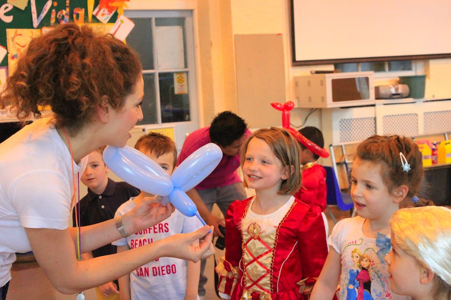 pepperpotparty's tweet photo. It's a princess party kinda day for us at Pepper Pot Parties! #princessparty #partytime #kids #london https://t.co/5uMwnq9DPx