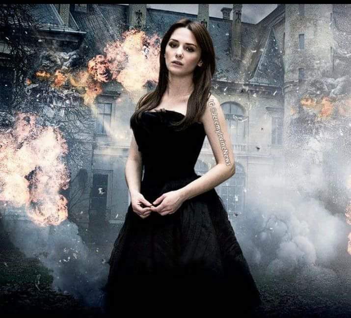 Nerd_Girl_9's tweet photo. Our Luce, so gorgeous @Addijay #FALLENMOVIE #WatchFallenTrailer #WeNeedFallenMovieInItaly @laurenkatebooks @M2Pictures @RyanKavanaugh https://t.co/lR3gM6Gf4S