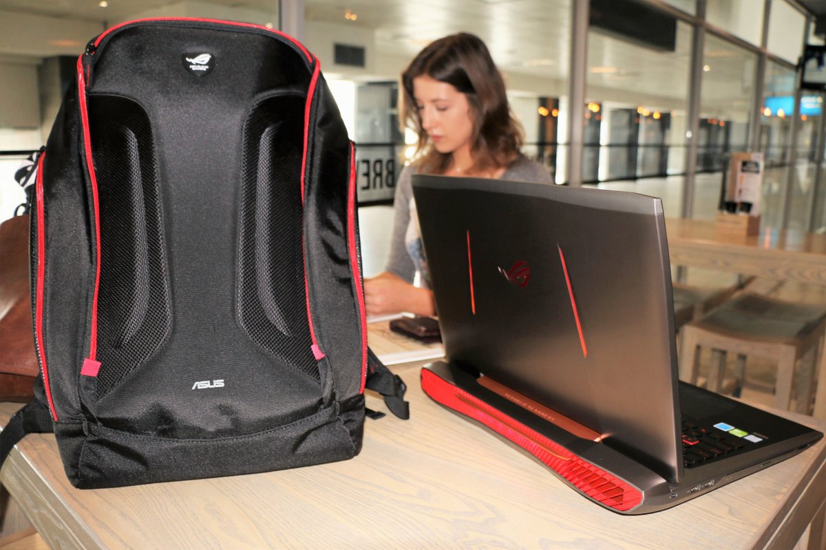 orenaonline's tweet photo. This beauty is joining us on tour to @ParisGamesWeek / @eswc_en - Thank you @ASUS_za - Its good to be a part of the #ROGNATION! #G752V https://t.co/pyAxFNPxAb