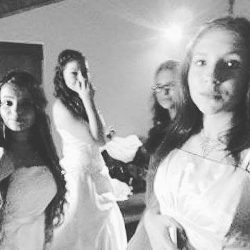 patrinka01's tweet photo. #elvoltunk
#imádomöket #love https://t.co/bBJy8dPA35