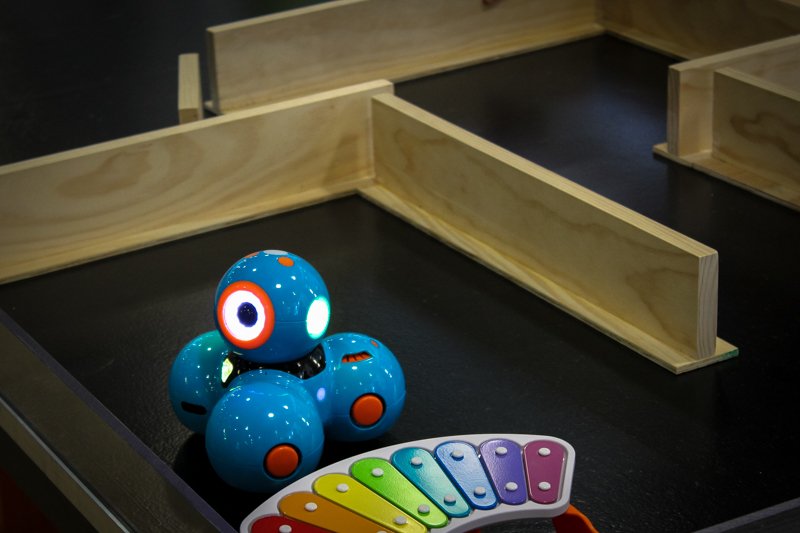 centertweets's tweet photo. Control your own robot in the Science Museum's Wonder Lab #centerinthesquare #smwv #roanokeva #roanoke https://t.co/IffGppsLTK