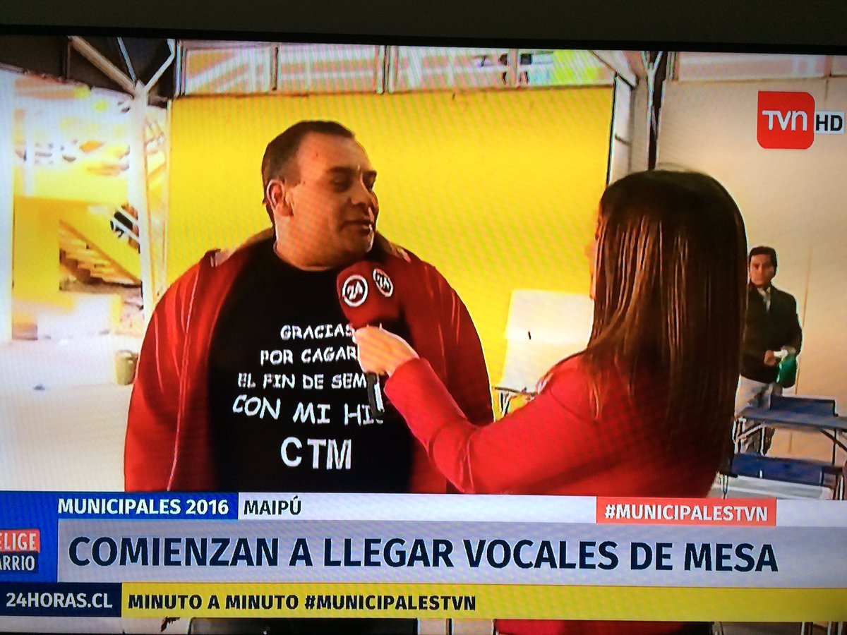 claudiovilla's tweet photo. Vocal de mesa mandó a hacer polera para quejarse por designación obligatoria. #MunicipalesTVN @24HorasTVN https://t.co/UqiyytZadj