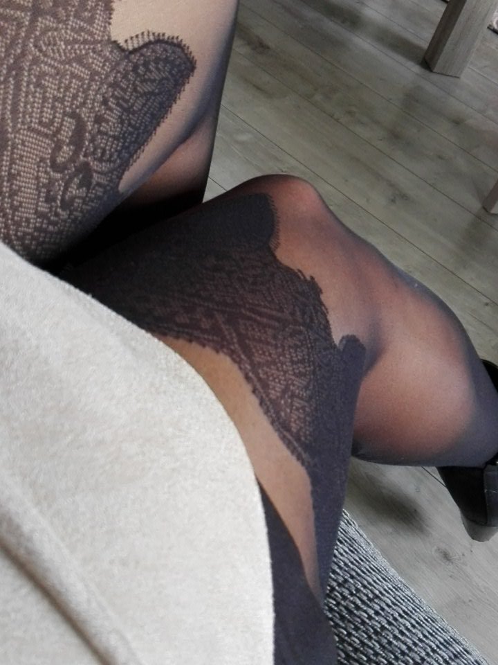 Sexylegs#sunday#hkm#shopping#second50%@annavanpraag <a href="/sylgeus/">Sylvia.</a> <a href="/LauraHaarlem/">Laura</a> @Dimitri_HKM <a href="/P_Mountford/">Philip Mountford</a> <a href="/anita171969/">a</a>