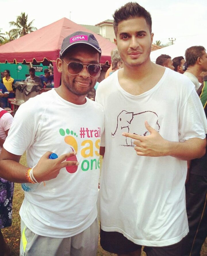 ARJUN_lover23's tweet photo. @ArjunArtist in Sri Lanka, fight against cancer #charity #trailasone #Arjunfortrail https://t.co/c6TWo6qeUu
