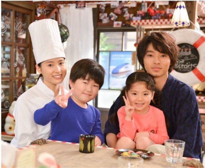 29am_'s tweet photo. 今日圭太の誕生日🎂🎉なんだね〜
おめでとう🎊
希ちゃんに美味しいケーキを作って貰ってね〜 https://t.co/5tM0Ms4B9Y