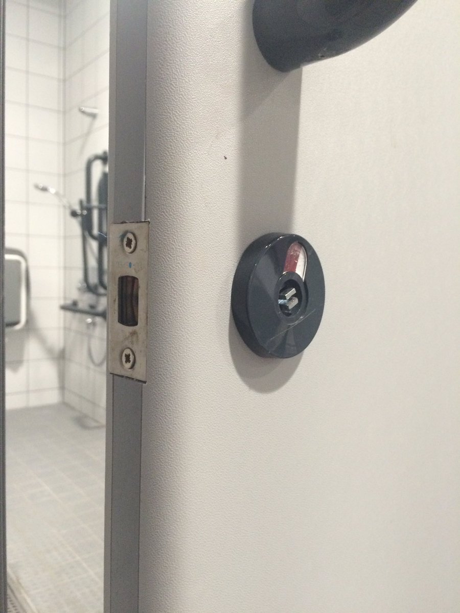 HenlowHayMan's tweet photo. @letstalkcentral great facilities at  Flitwick leisure centre. 2 out of 3 disabled swimming changing rooms been out of order since August https://t.co/bwCYG9y3cy