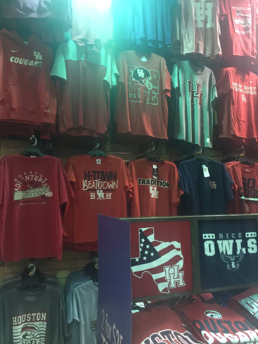 uh_shasta's tweet photo. So Lids never carried UH gear- now 6 rows/ 4 columns deep.  Stock up on 50% off sale soon! #UH-tshirt-Christmast https://t.co/sLCgER67lv
