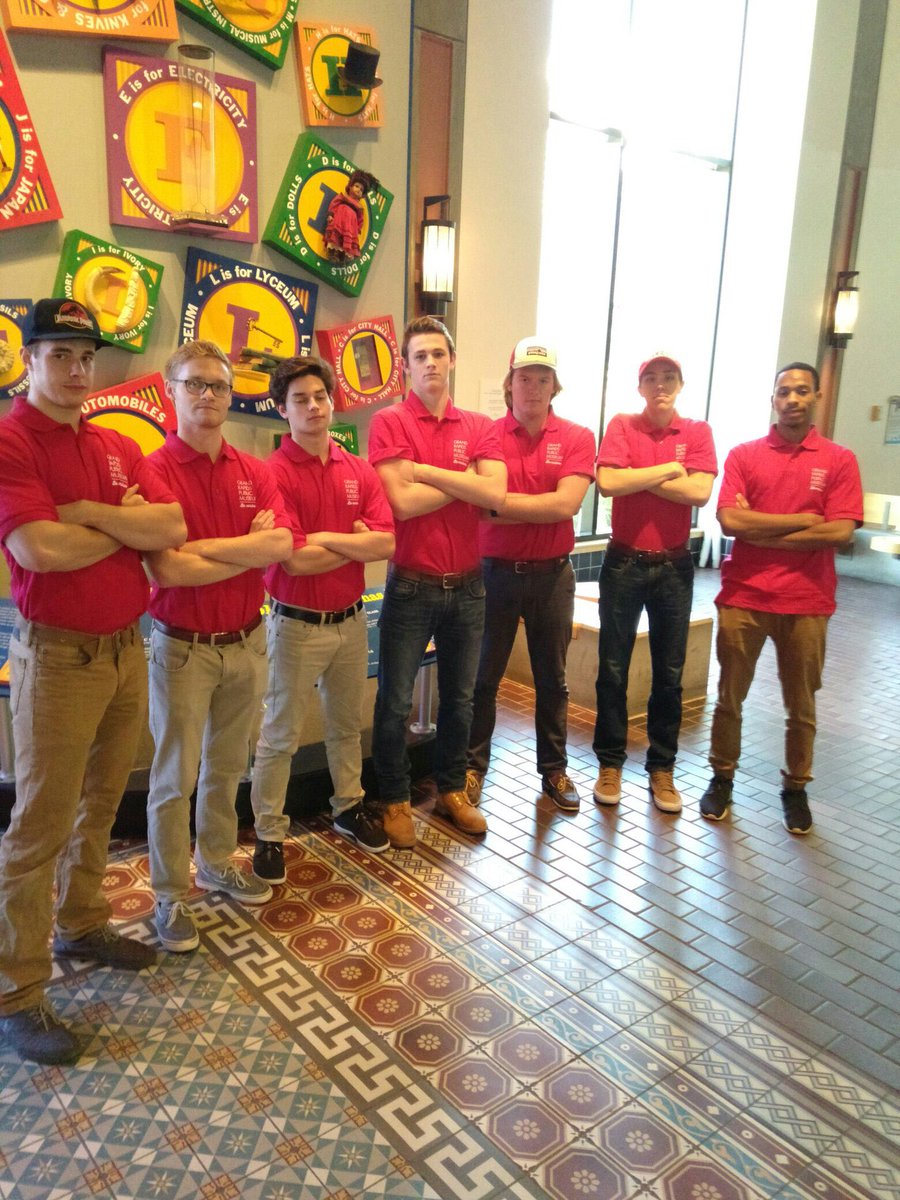 DU up bright and early to serve the community during Make A Difference Day yesterday morning.