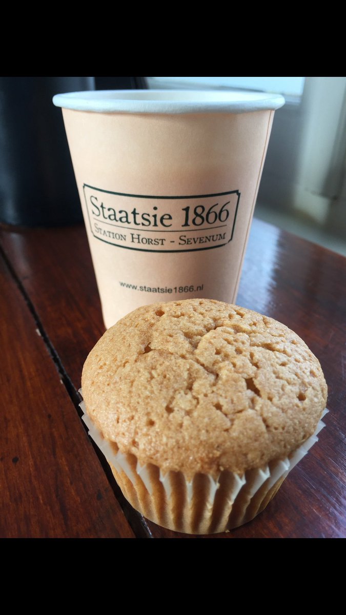 @FreekSelen <a href="/NS_online/">NS online</a> 

Freek, neem de trein naar horst en pak een kop koffie bij <a href="/de_staasie/">De staatsie</a> .