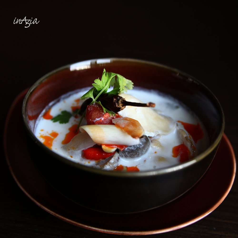 SheratonHyd's tweet photo. Tom Ka Ghai (Thai coconut soup), this enriching #Thai delicacy makes for top choice. #ThaiNights at #inAziaHyderabad
https://t.co/FFlNGReHQ1 https://t.co/tiF1ZrDpkF