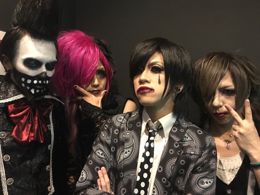 nana (@dadaromas) / Posts / X