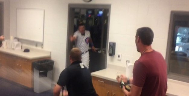 BarstoolBigCat's tweet photo. Kyle Schwarber got his own personal Champagne celebration last night and it was awesome https://t.co/OVc1CGQsxi https://t.co/QF2EHnG467