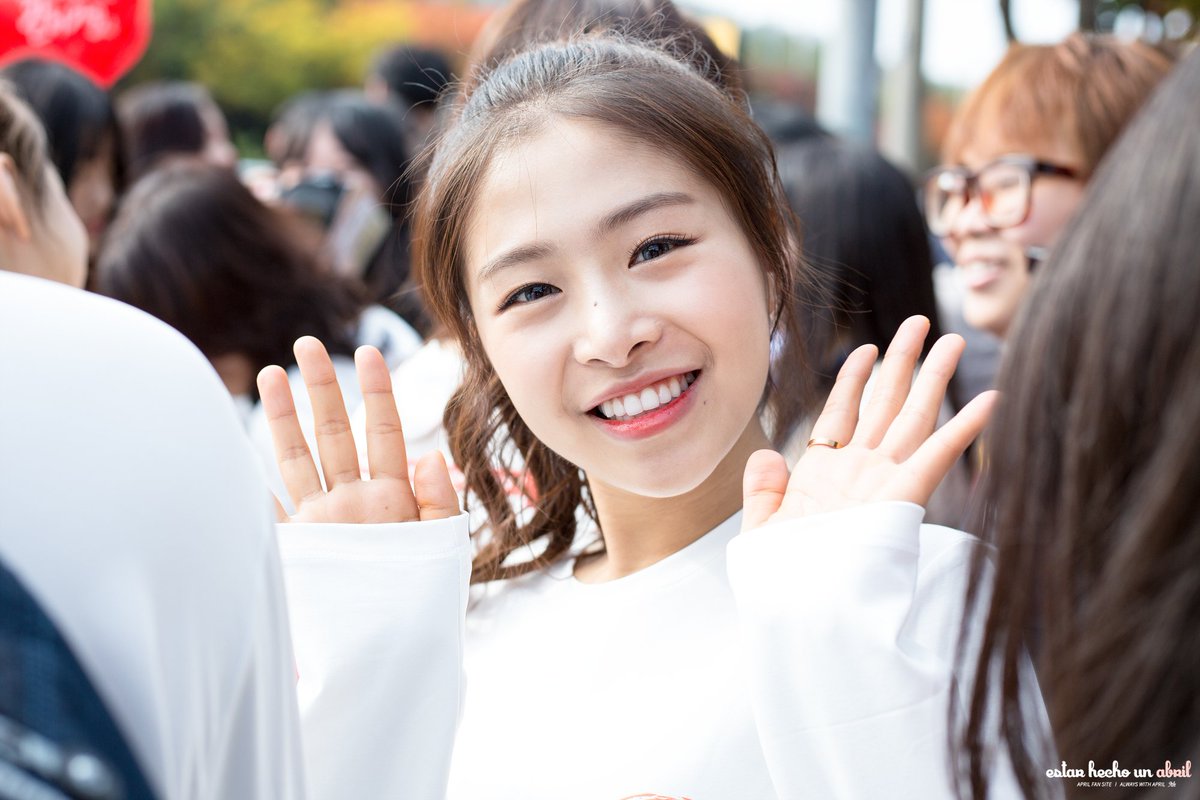 Abril : 에브릴 tweet media
