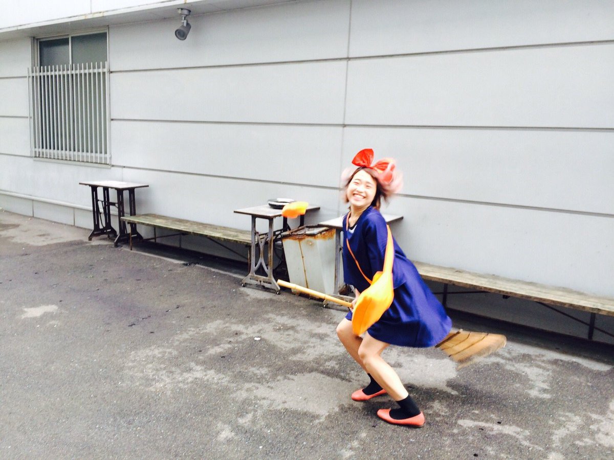 香蘭ファッションデザイン専門学校