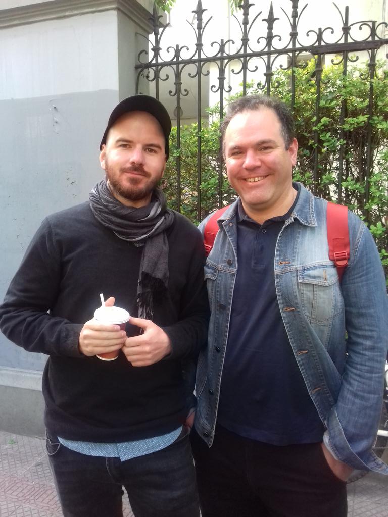 RDemocratica's tweet photo. Ya estamos en el Liceo Lastarria acompañando a votar a @josefaerrazuriz junto a @GiorgioJackson y @berval #ProviConTodo https://t.co/Oos77vWDhJ