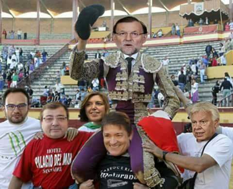 Resultado de imagen de Rajoy puerta grande