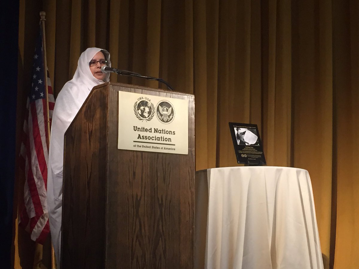 KathleenZanoni's tweet photo. .@UNASanDiego #FatmaMehdi, Pres of NUSW, shares the struggles and resilience of the Saharawi #refugees #2016WPM @WomenPeaceMaker #UNASD70 https://t.co/KBQ5vkQXXX