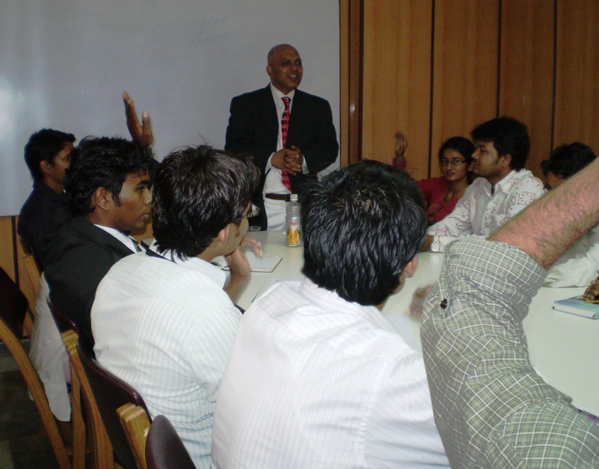MasteryOfSkills's tweet photo. #world #class #workshop on #communicationskills by @TrainerSAAnand, #celebritycoach, #Turnaroundexpert & #instantbreakthrough #creator. https://t.co/UiIP97YrsE