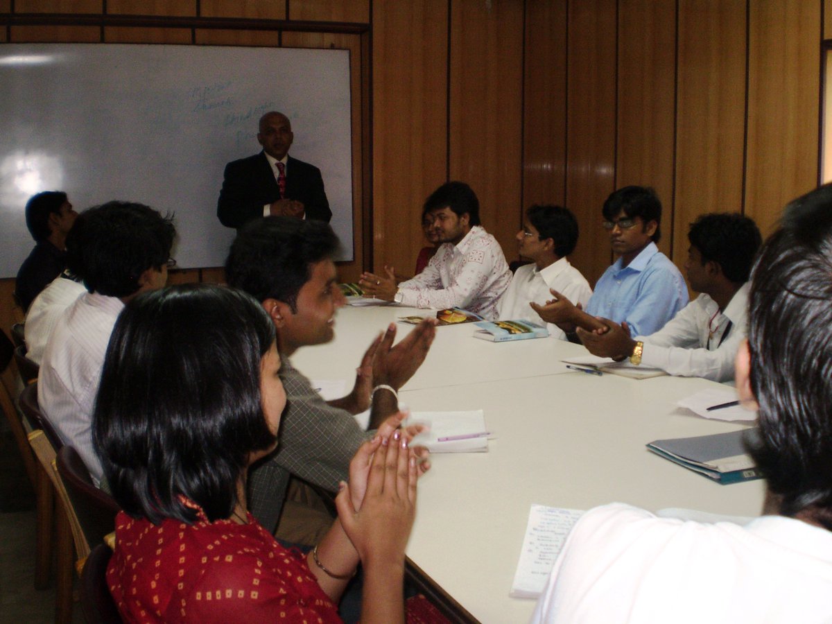 MasteryOfSkills's tweet photo. #world #class #workshop on #communicationskills by @TrainerSAAnand, #celebritycoach, #Turnaroundexpert & #instantbreakthrough #creator. https://t.co/UiIP97YrsE