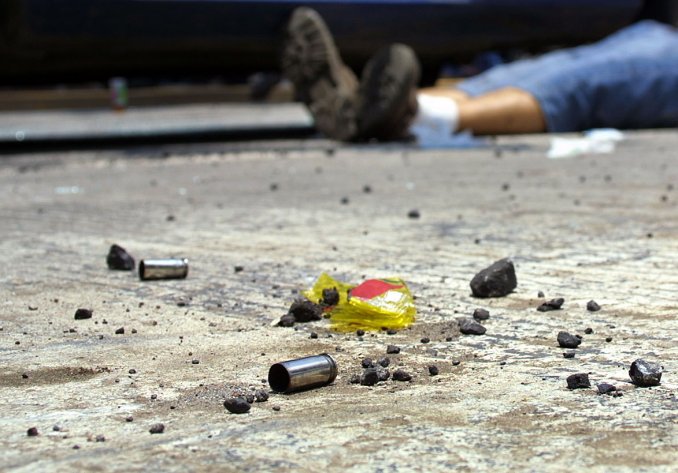 C5N's tweet photo. Según las cifras del Gobierno, en Argentina son asesinadas siete personas por día https://t.co/RYk2aDe3VU https://t.co/7Xovszl14o