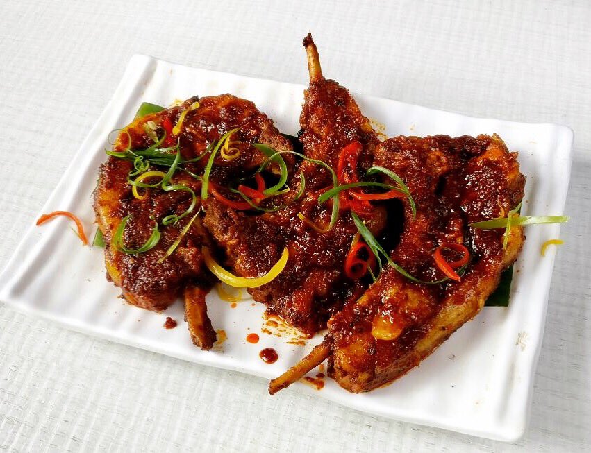 PikuAnand's tweet photo. Pork chops at #flyingduck #pune
😍❤️😍❤️
#foodprowl #foodieweekends https://t.co/x7sjmY28Ab